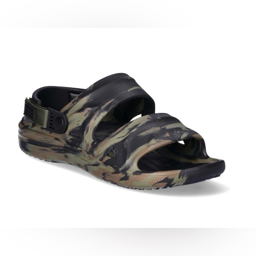 Men’s Rugged Shark Camo Sandals with adjustable back straps. Size 13